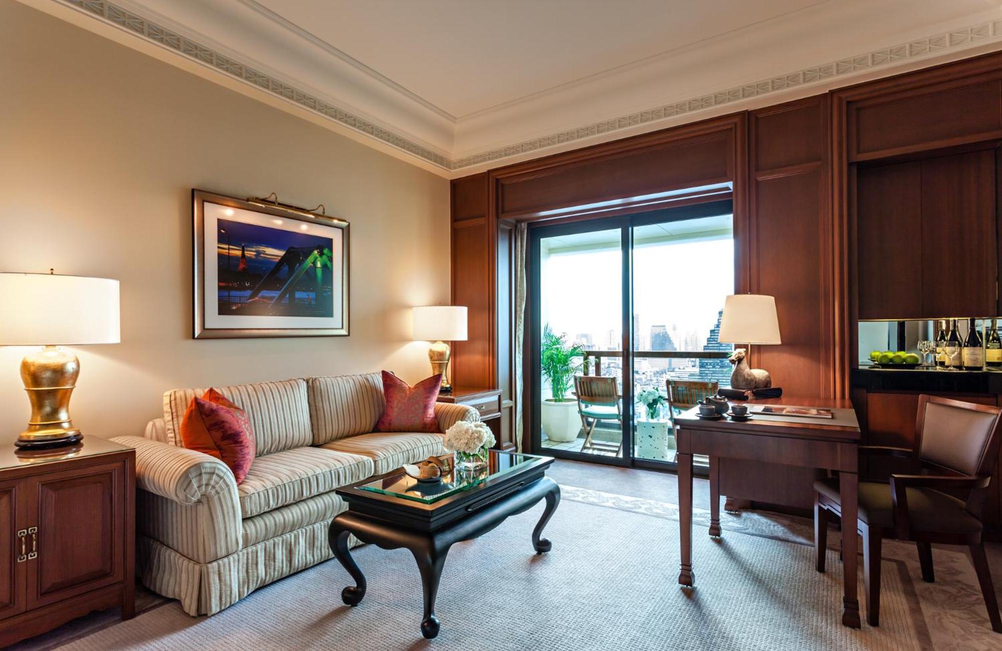 Grand Deluxe Twin Room with Balcony