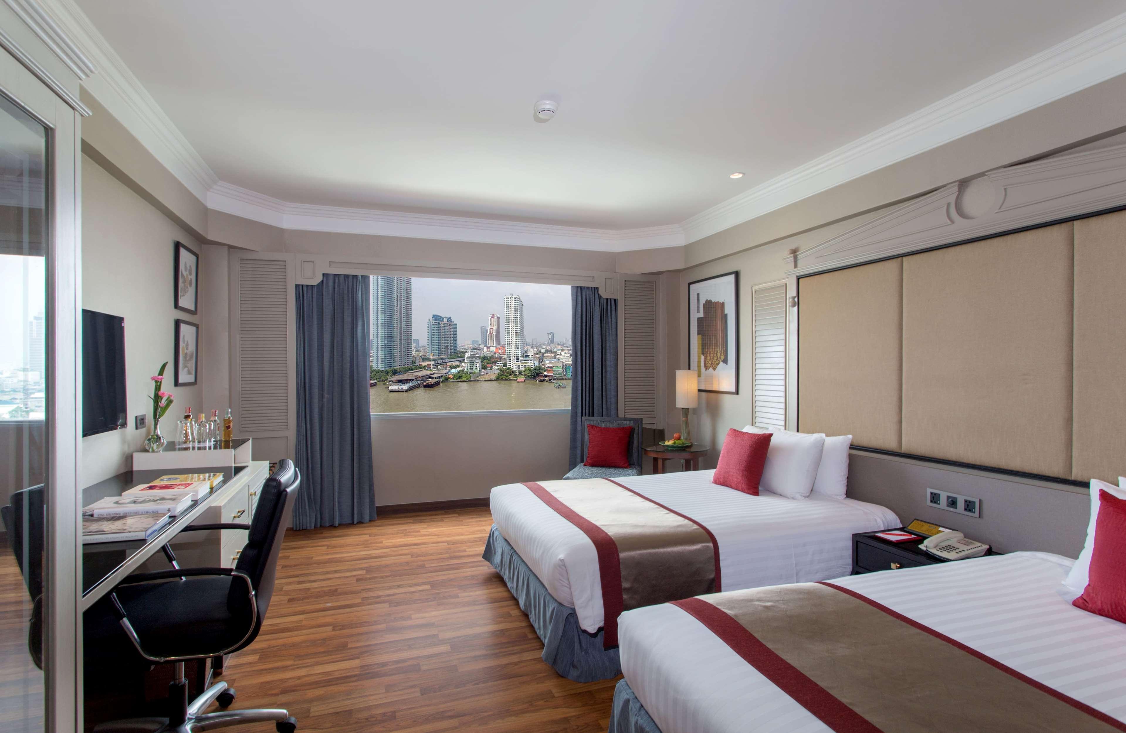Deluxe Twin Room with Pool View