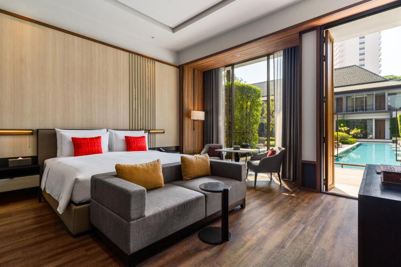 Executive Suite Pool Access