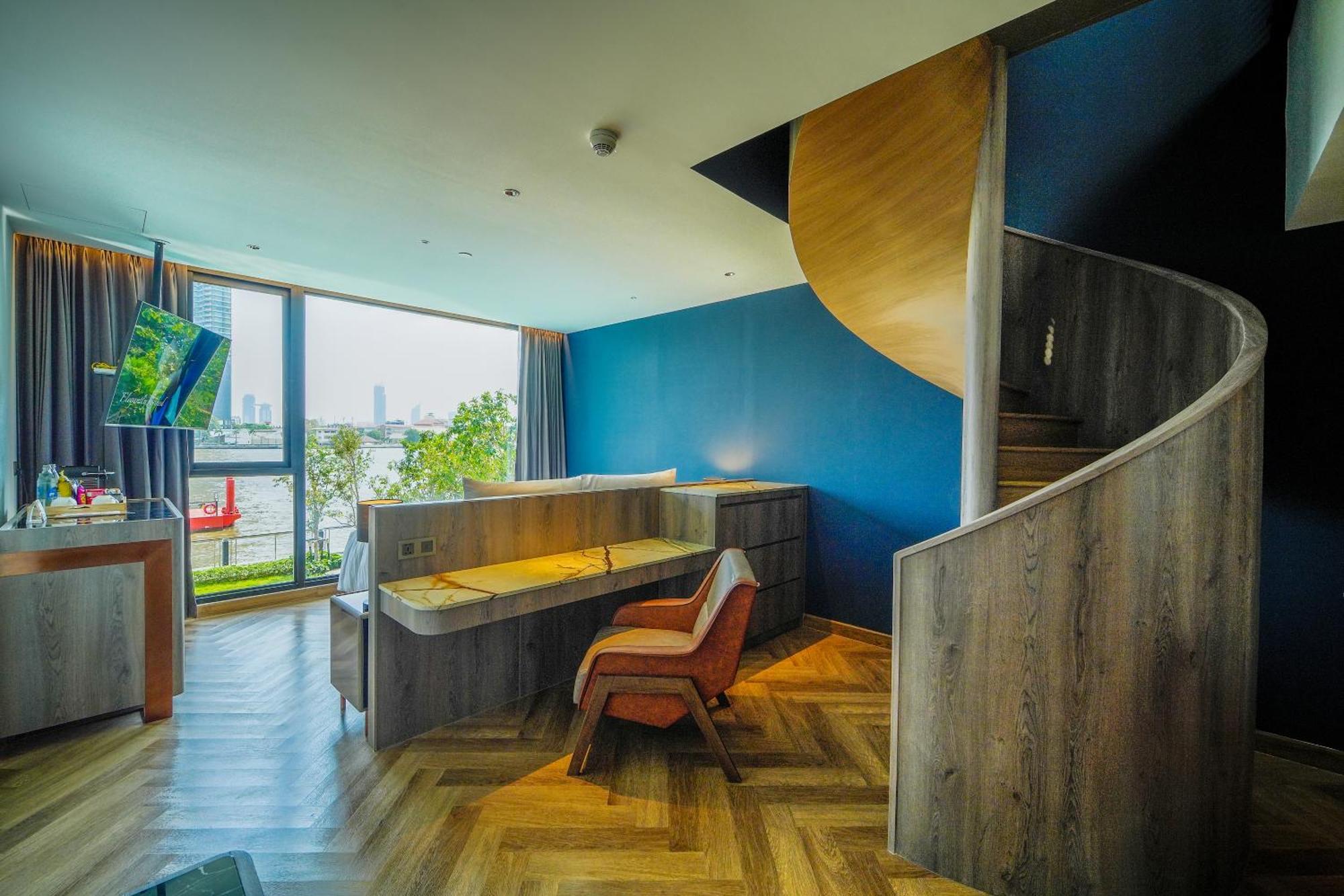 Klong San Duplex Pool Suite-Free Boat & Tuk Tuk Transfer