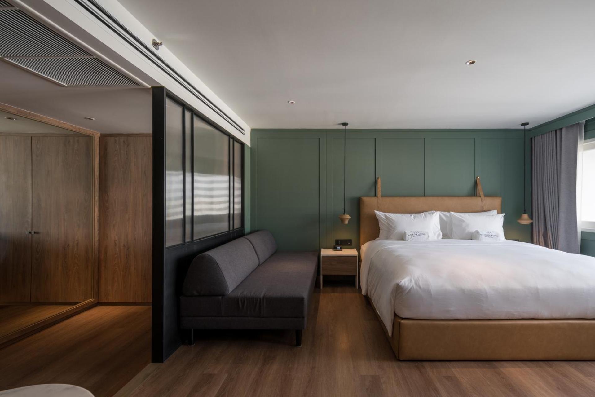 Executive Suite