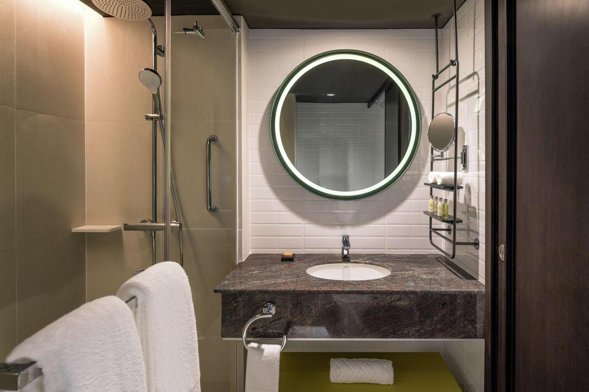 King Guest Room