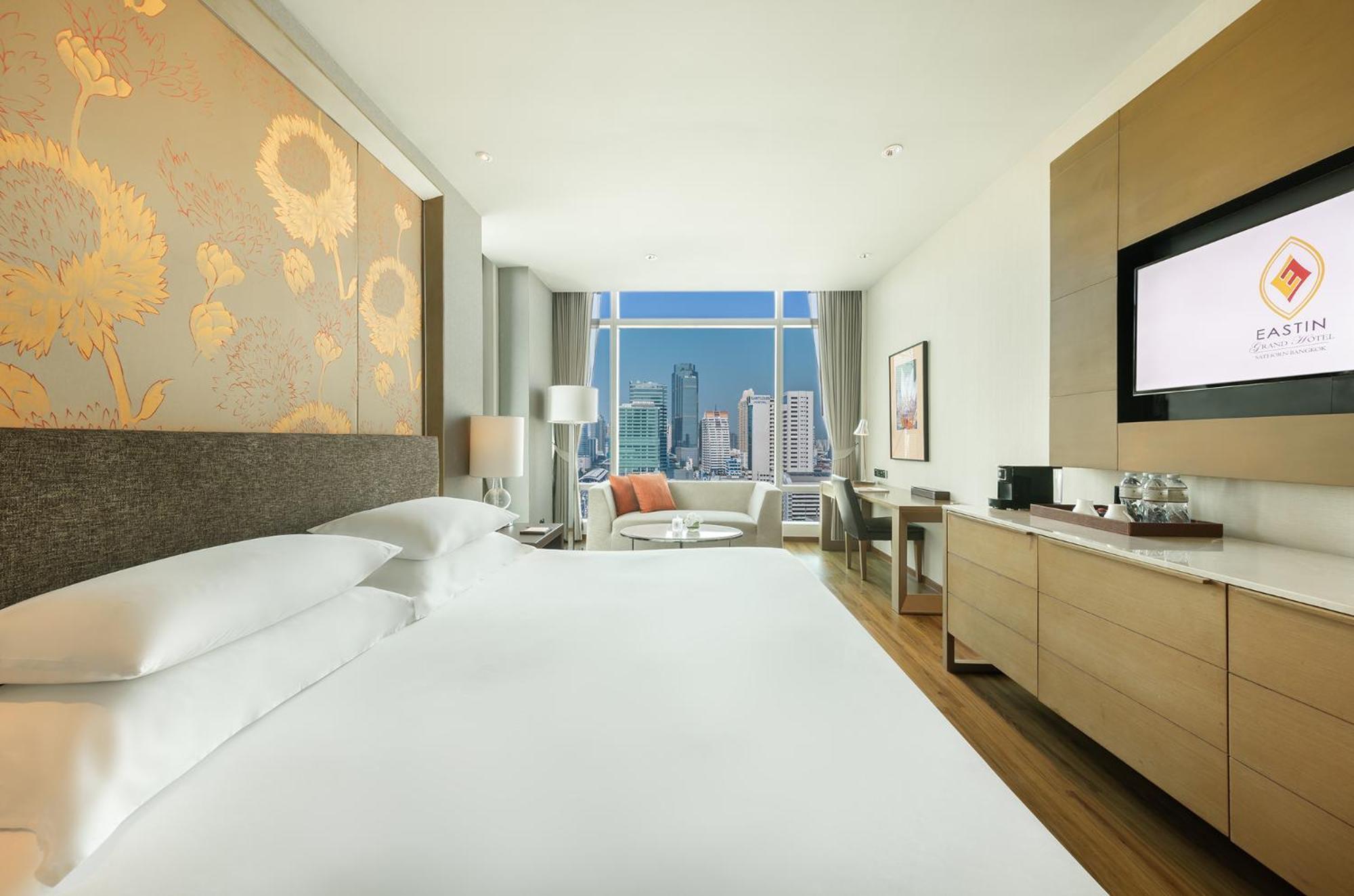 Executive Deluxe Double Room Lounge Access