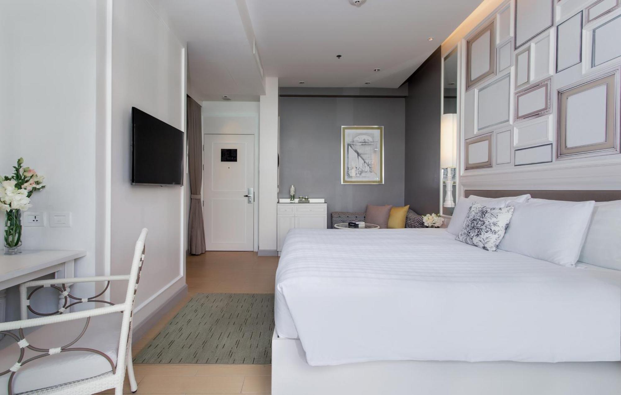 Premium Deluxe Garden ( 24 hours Use of Room )