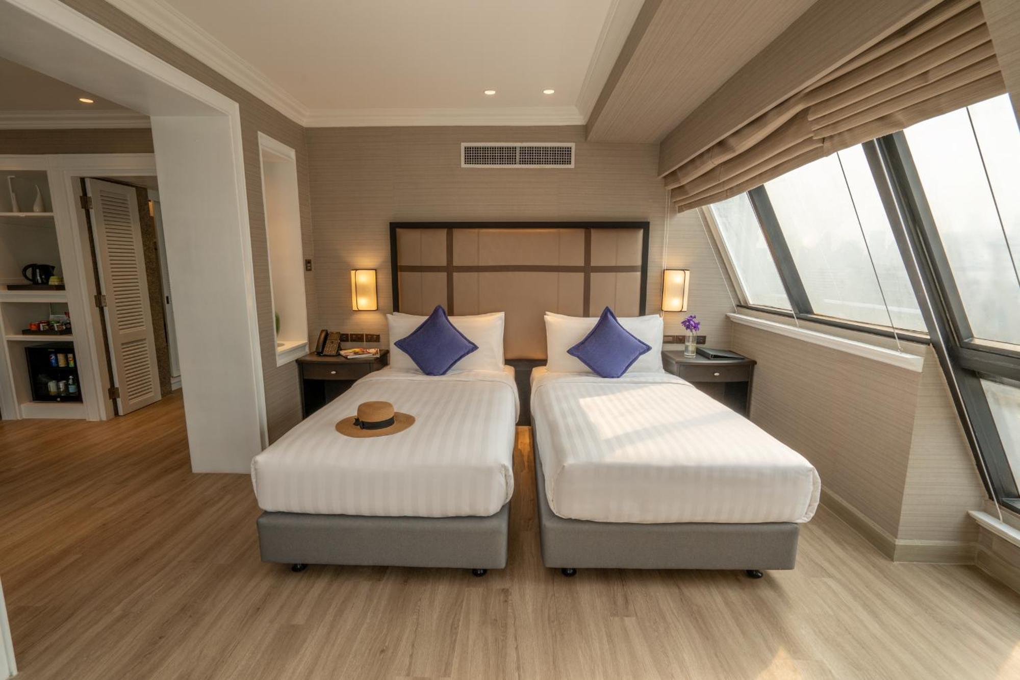 Suite City View