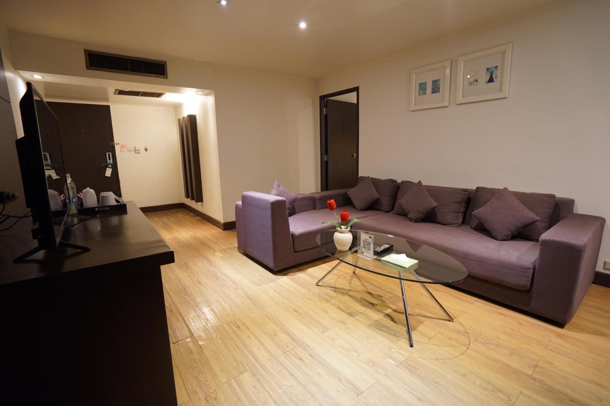 Executive Suite