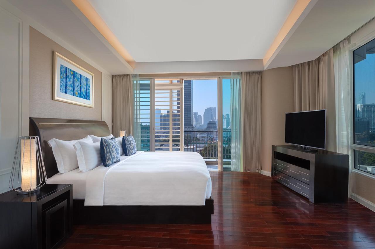 One-Bedroom Premium Suite King - Club Benefits Included