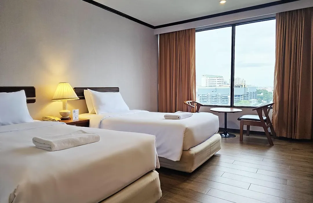 Alexander Hotel-1