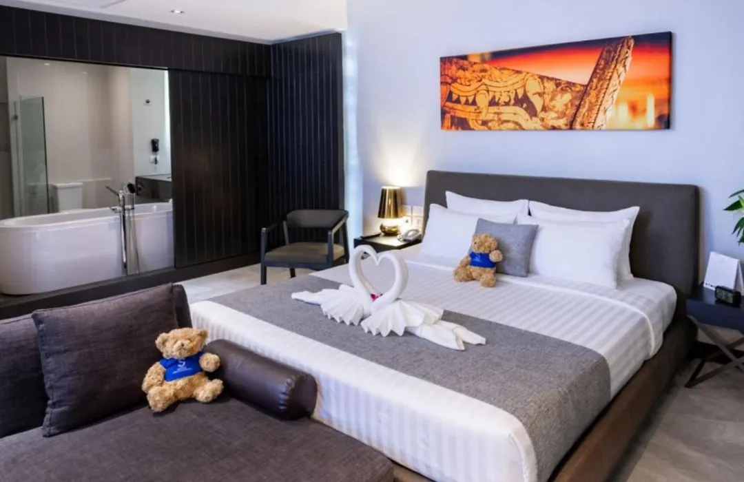 S Ratchada Leisure Hotel-1