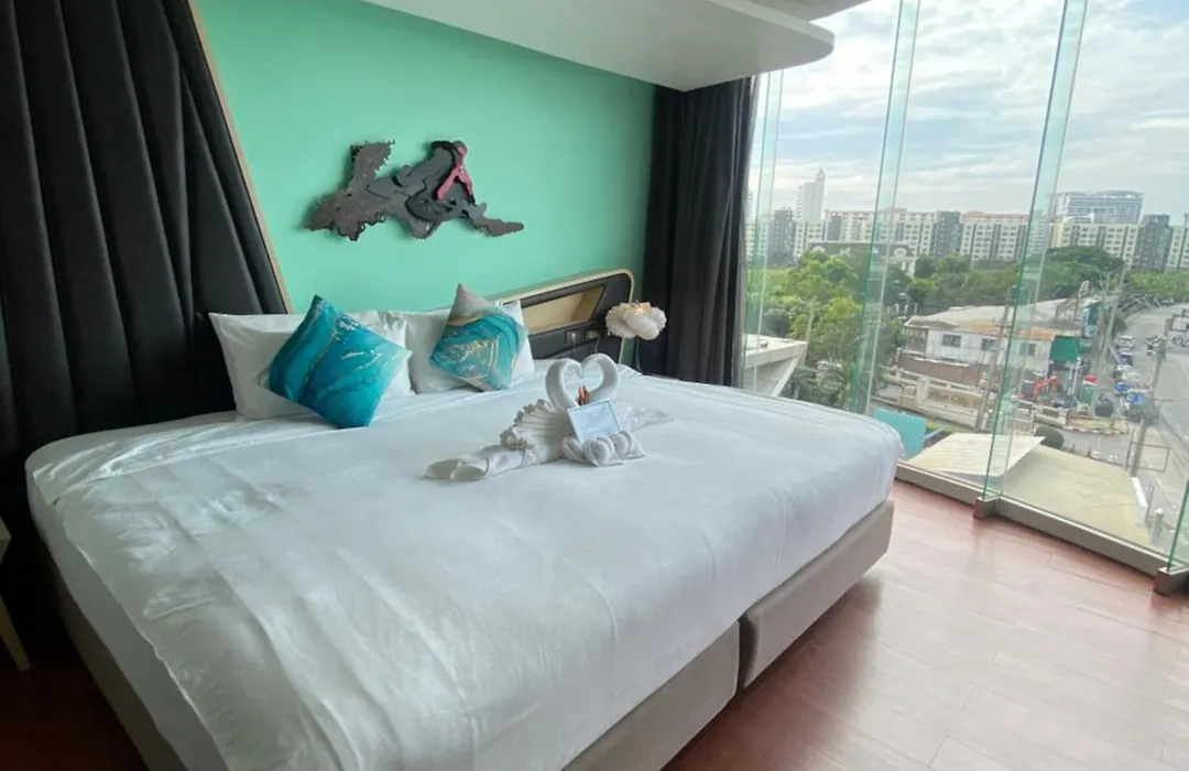 The Xtreme Suites-1