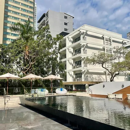 Floral Court Hotel & Residence Sukhumvit 13-3