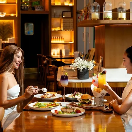 Dusit Suites Hotel Ratchadamri, Bangkok-3