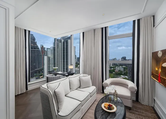 La Clef Bangkok By The Crest Collection Hotel