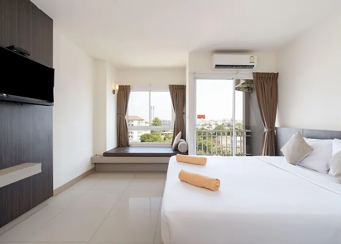Leenova Hotel Bangkok