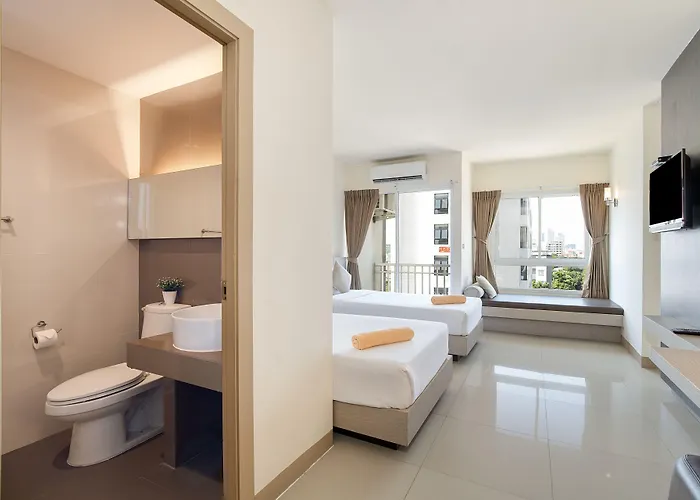 Leenova Hotel Bangkok